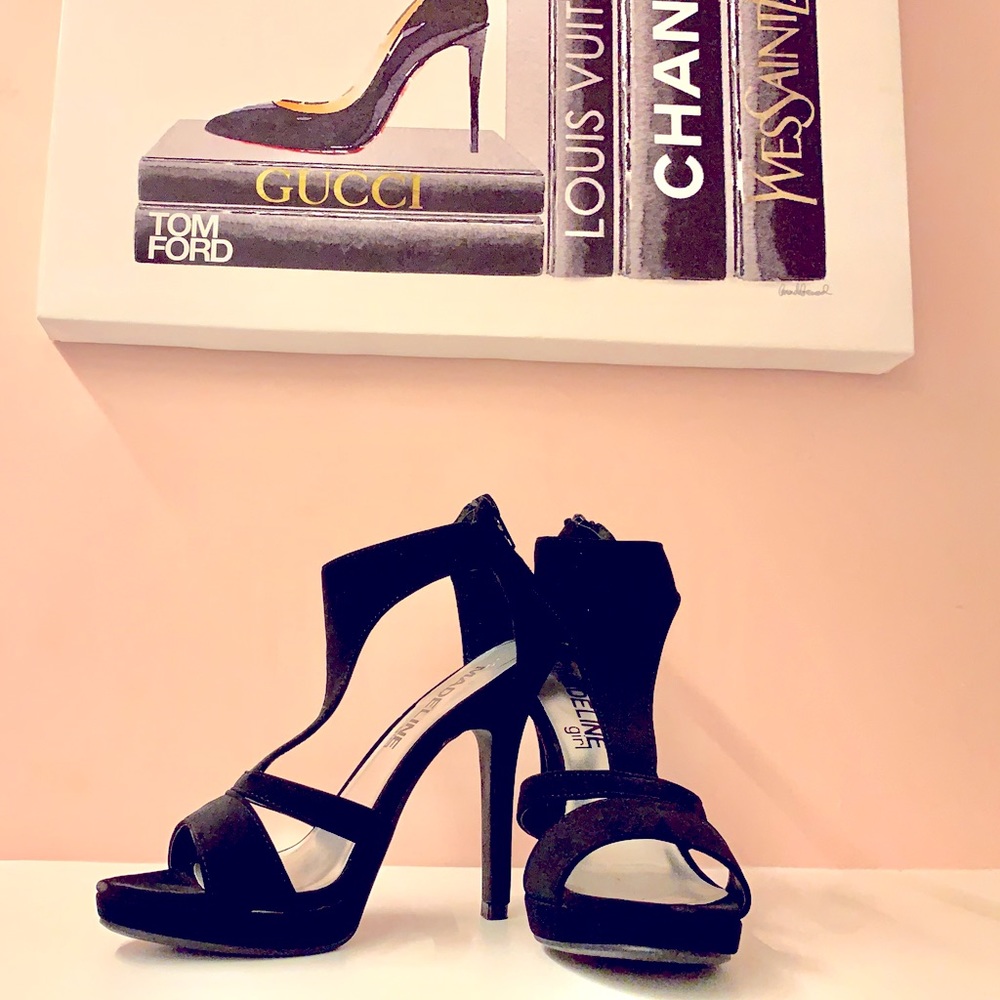 Black Platform Sandal, Size 5.5
